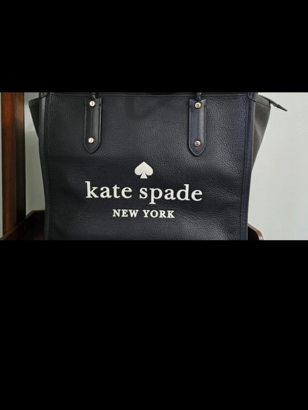 Kate Spade New York Black Leather Tote Large Shoulder Bag Logo RETAILS FOR $399 - Picture 4 of 11